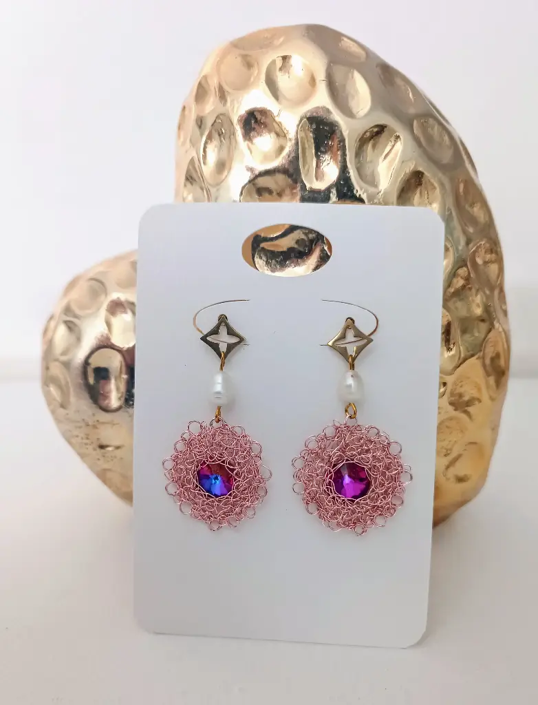 Aretes en Punto Peruano