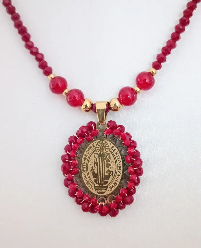 Collar Medalla San Benito