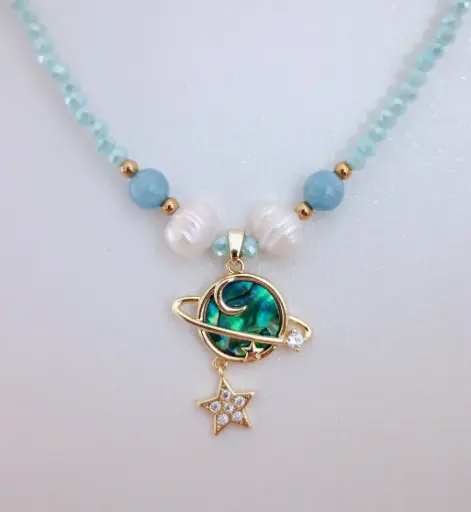 Collar Universo